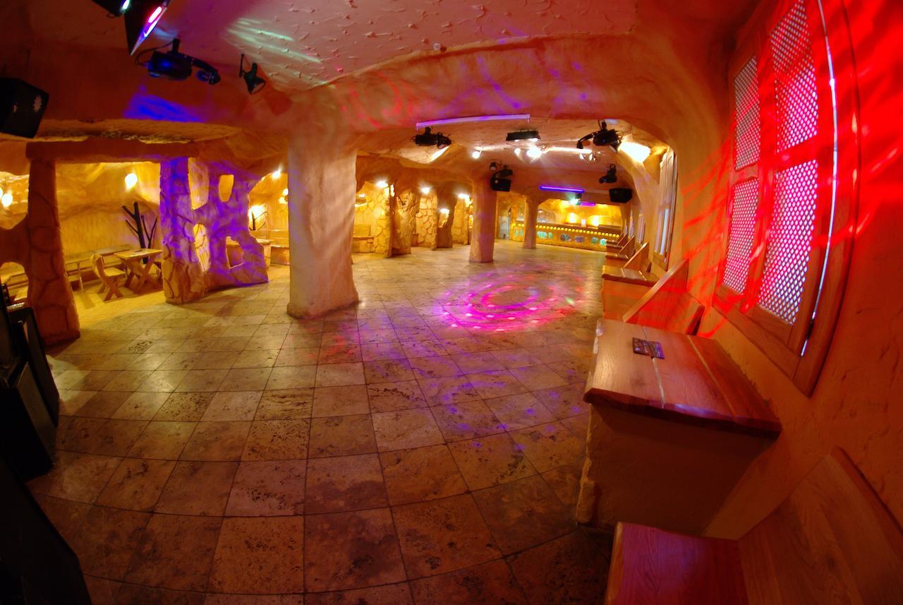 Hotel Mirage Sudovaya Vishnya 外观 照片